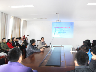 河南大学洪浩教授应邀来beat365官网讲学