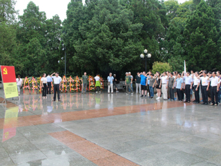 行政机关第一党总支第二、三、四支部赴金寨开展庆“七一” 党员学习教育活动