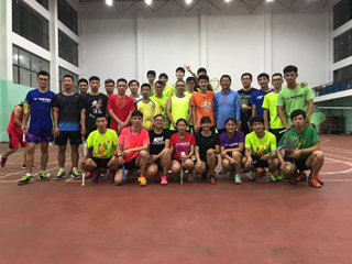 全国冠军吴昕受邀来beat365官网指导羽毛球队训练