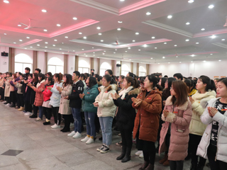 beat365官方网站举办第六十三期学生入党积极分子培训班结业典礼