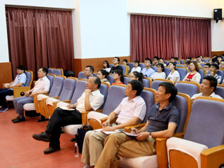 美国田纳西大学健康科学中心李卫教授来beat365官网访问