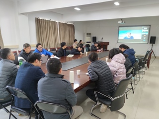 中国矿业大学巩敦卫教授应邀为beat365官网计算机科学与技术学院作学术报告