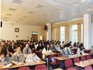 beat365官网举办辅导员网络思政教育工作专题培训