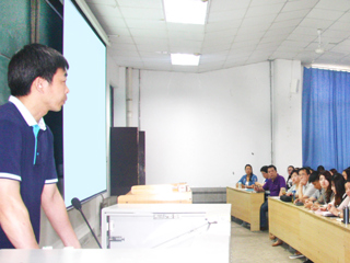 中央音乐学院教授陈荃有博士来beat365官网讲学