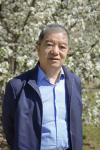 【师大榜样·校友篇】任启亮：  在侨务深耕与文脉传承中践行初心